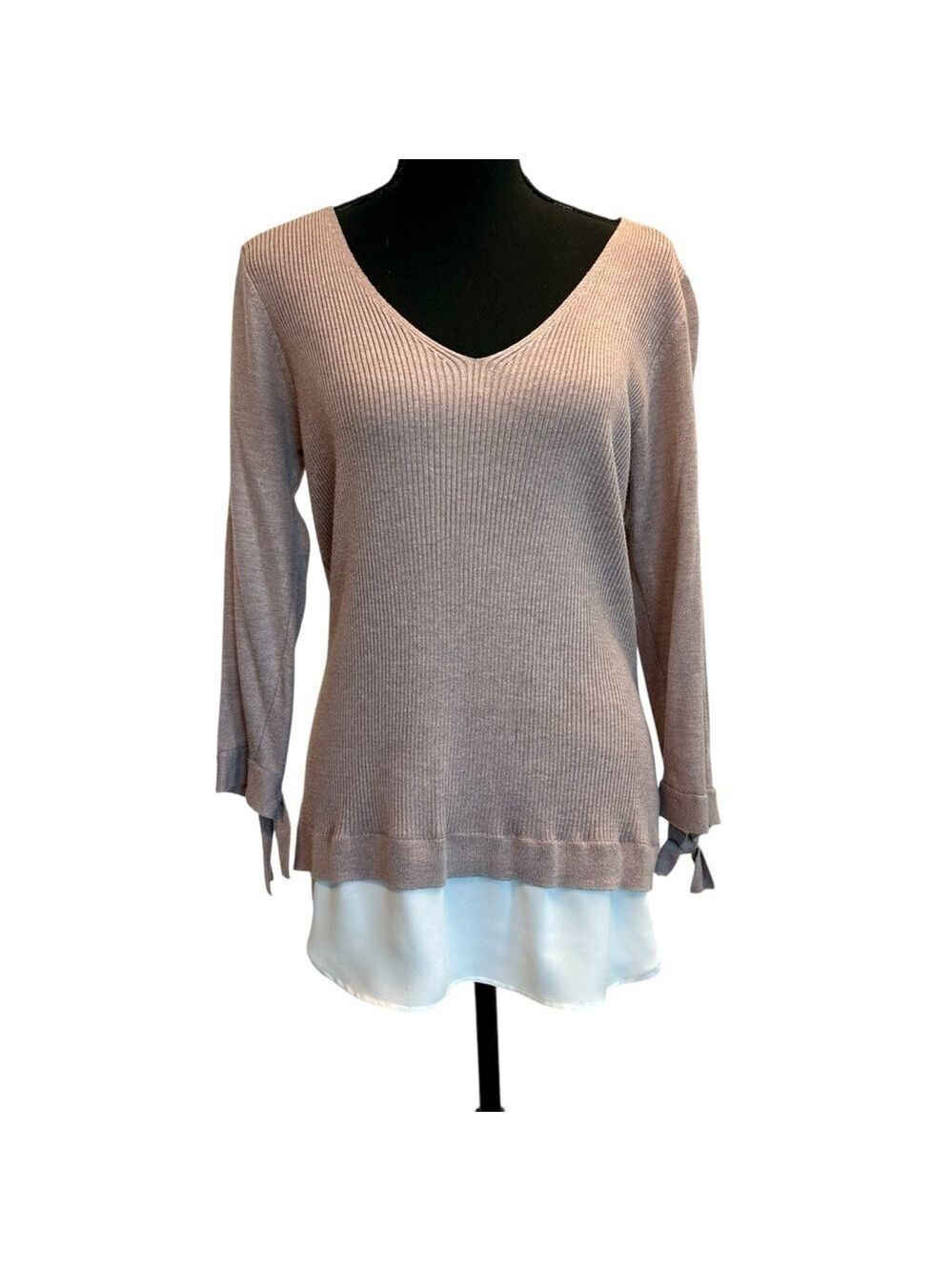 Dynamite light pastel dusty rose pink V-neck knit shirt sweater tie sleeve cuff
